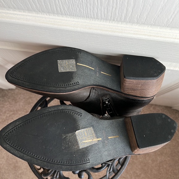 Dolce Vita Marley Gray Distressed Zip Booties - Picture 8 of 10